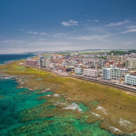 Отель Okinawa Ocean Front Тятан Экстерьер фото